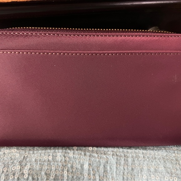 Kate Spade Wilson Road Handbag and Wallet - Picture 6 of 11